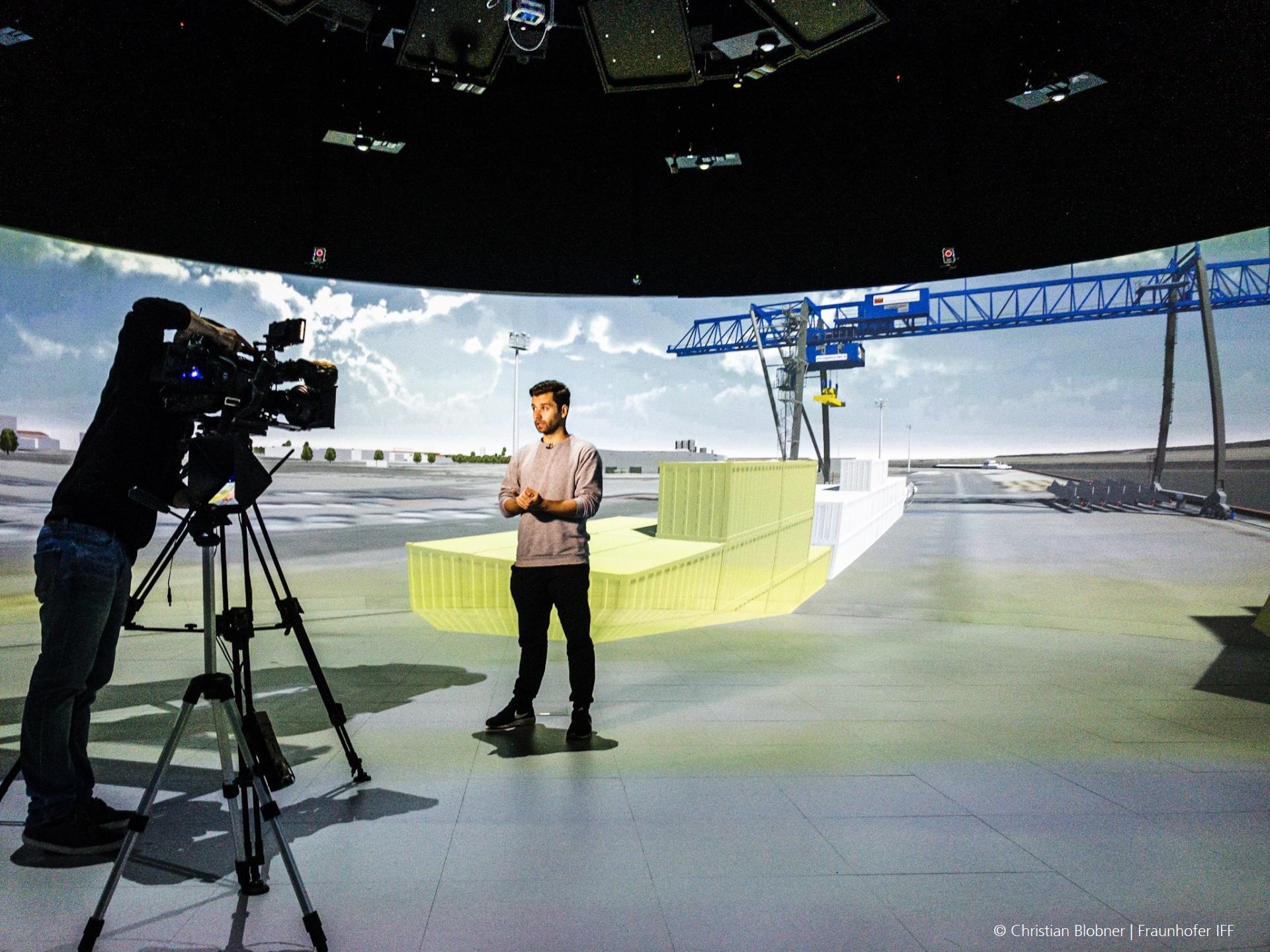 Fraunhofer IFF Elbe Dome 2.0 – 360° Mixed Reality Lab